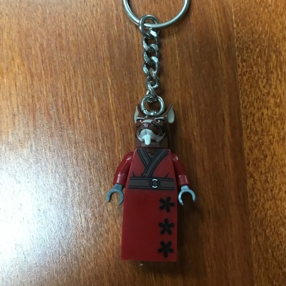 Master Splinter Lego Keychain - Picture 2 of 12